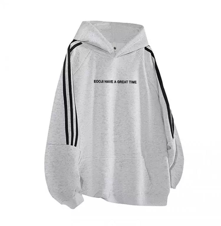 Men’s Classic American Streetwear Logo Sweatshirt – Minimalist Essential Pullover S0034