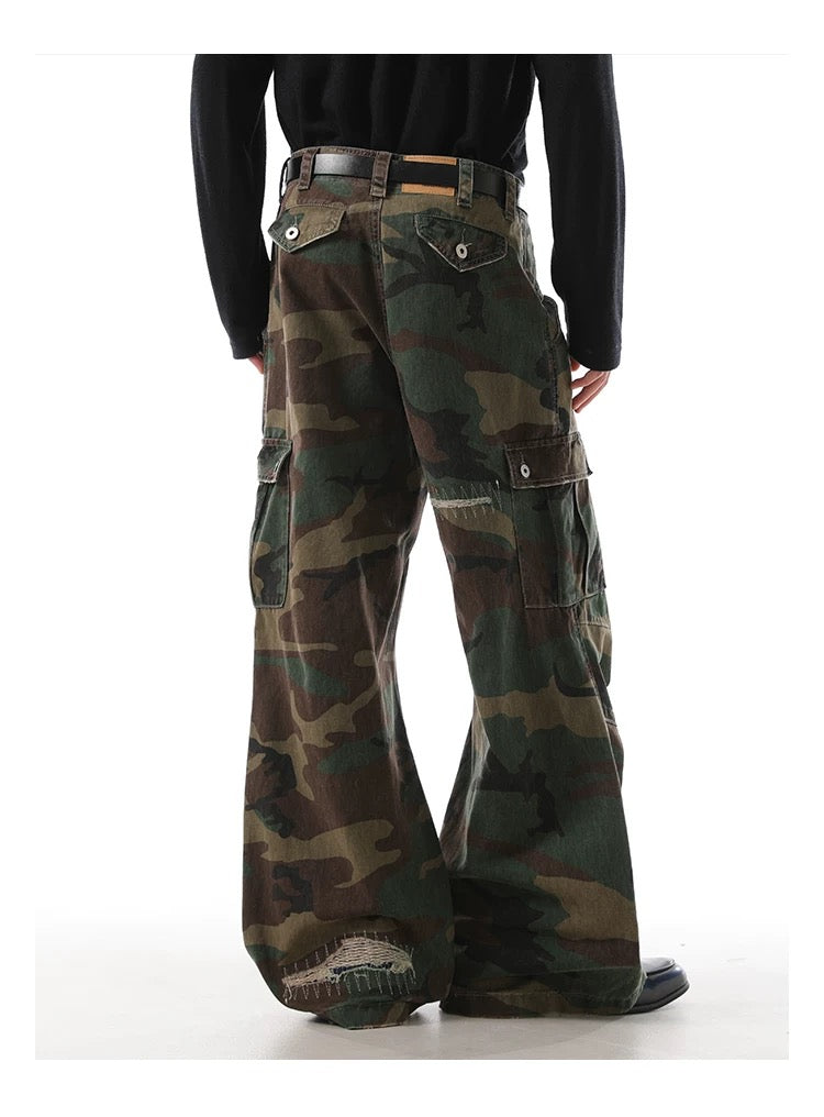 American Distressed Patchwork Camo Cargo Pants – Vintage Rugged Streetwear B0040