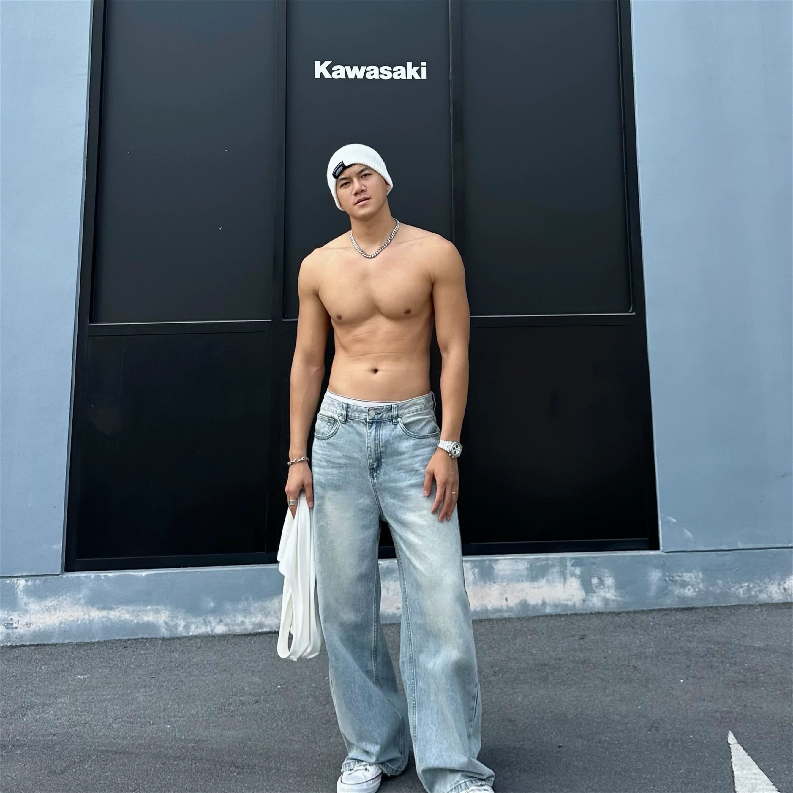 Men’s Vintage Wash Straight Leg Jeans Loose Fit Wide Leg Denim Pants B0100