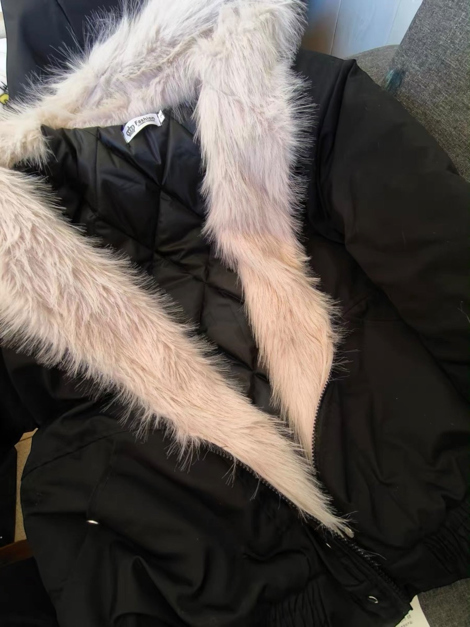 [Korean Girl] FUR LINED PUFFER BOMBER JACKET T0171