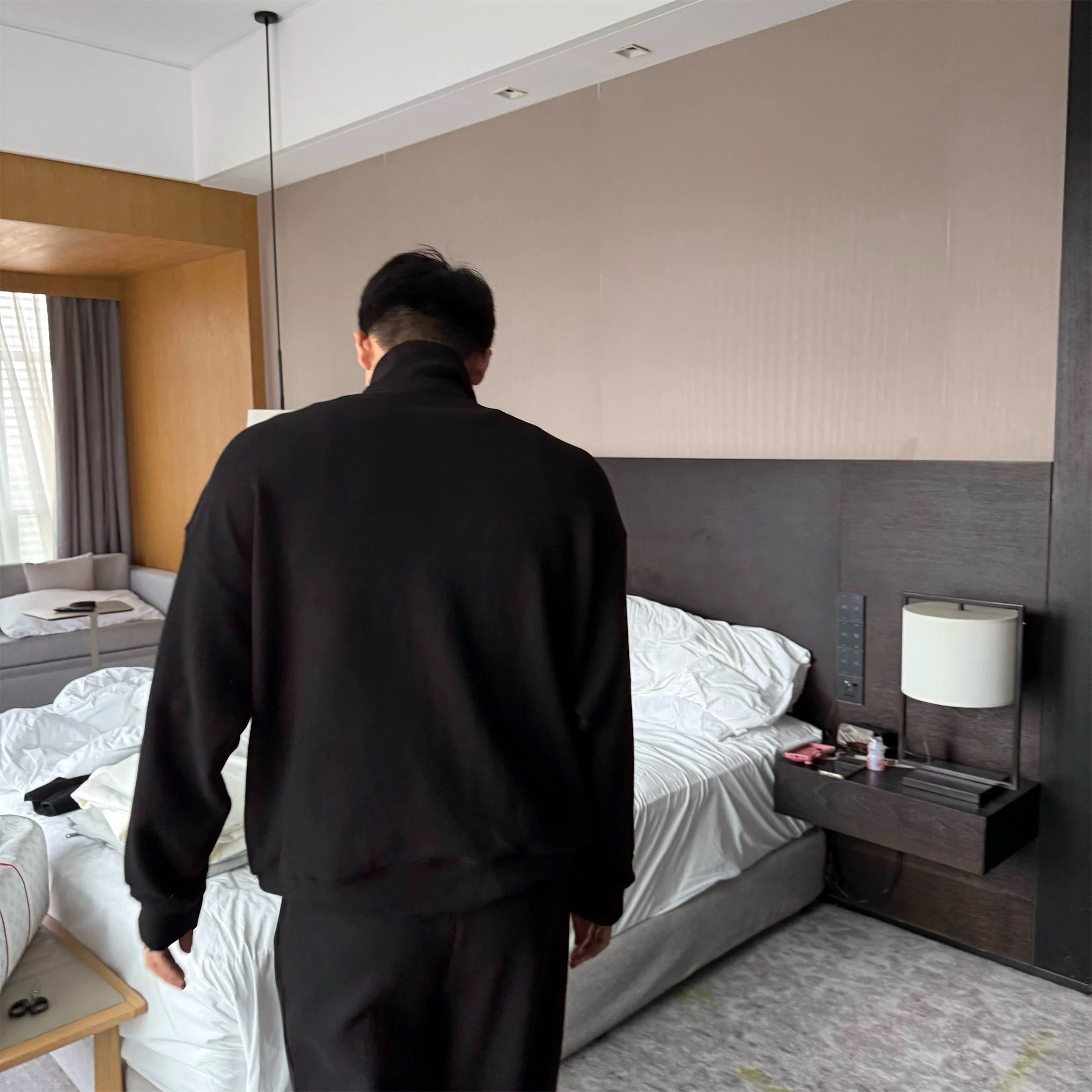 Chándal de polar estilo urbano para hombre | Conjunto de sudadera extragrande con cuello redondo y pantalón recto T0054