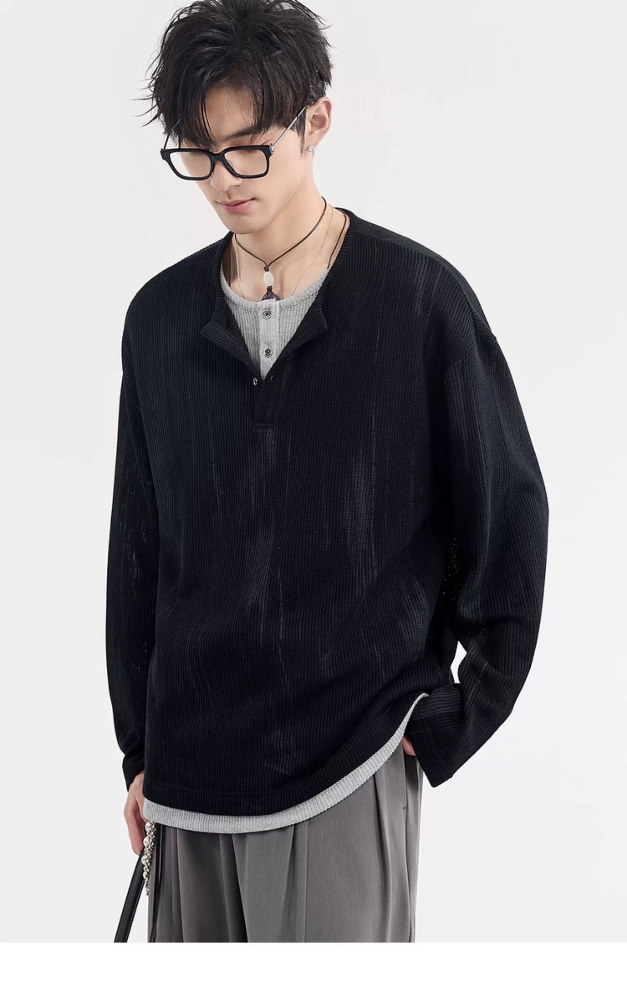 Men's 2025 New Textured Henry Neck Fake Two-Piece - Korean-Style V-Neck Long-Sleeve Base T-Shirt T0040