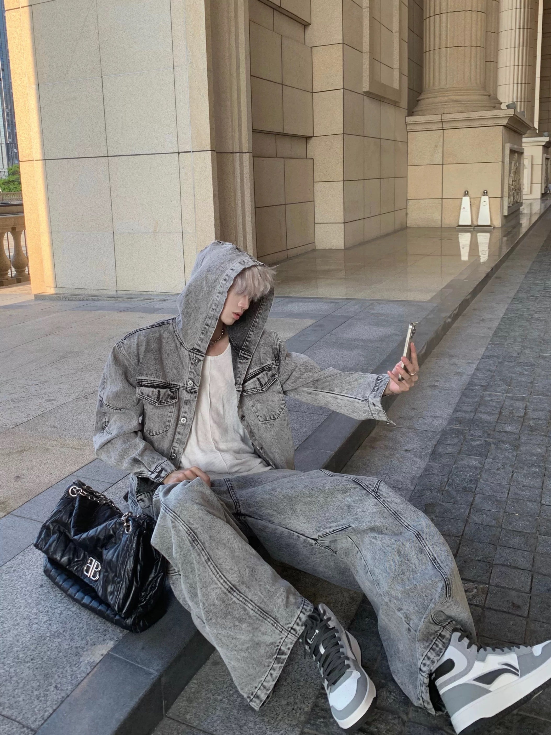 Men’s Deconstructed Distressed Denim Hoodie Jacket – Vintage Heavywork Streetwear Outerwear T0043