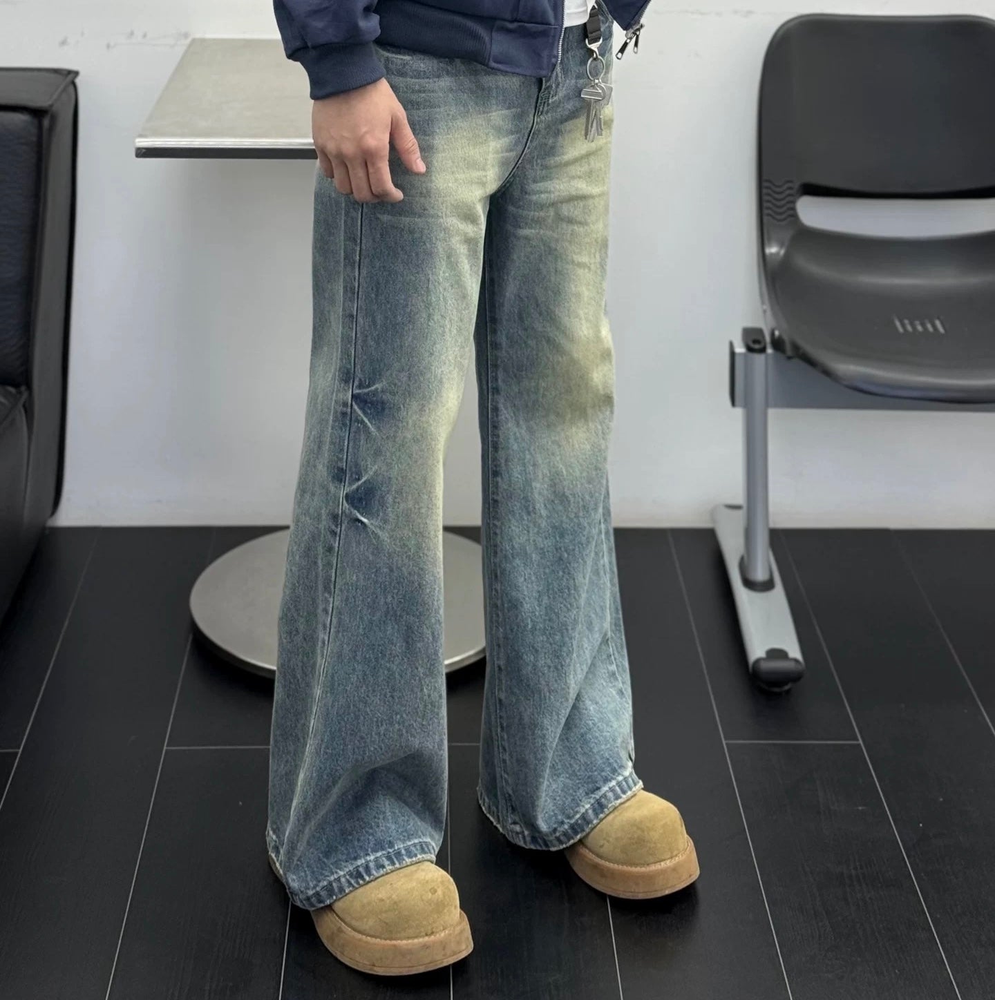 Men’s Lightning Pattern Flared Jeans – Vintage American Streetwear Denim Pants B0061