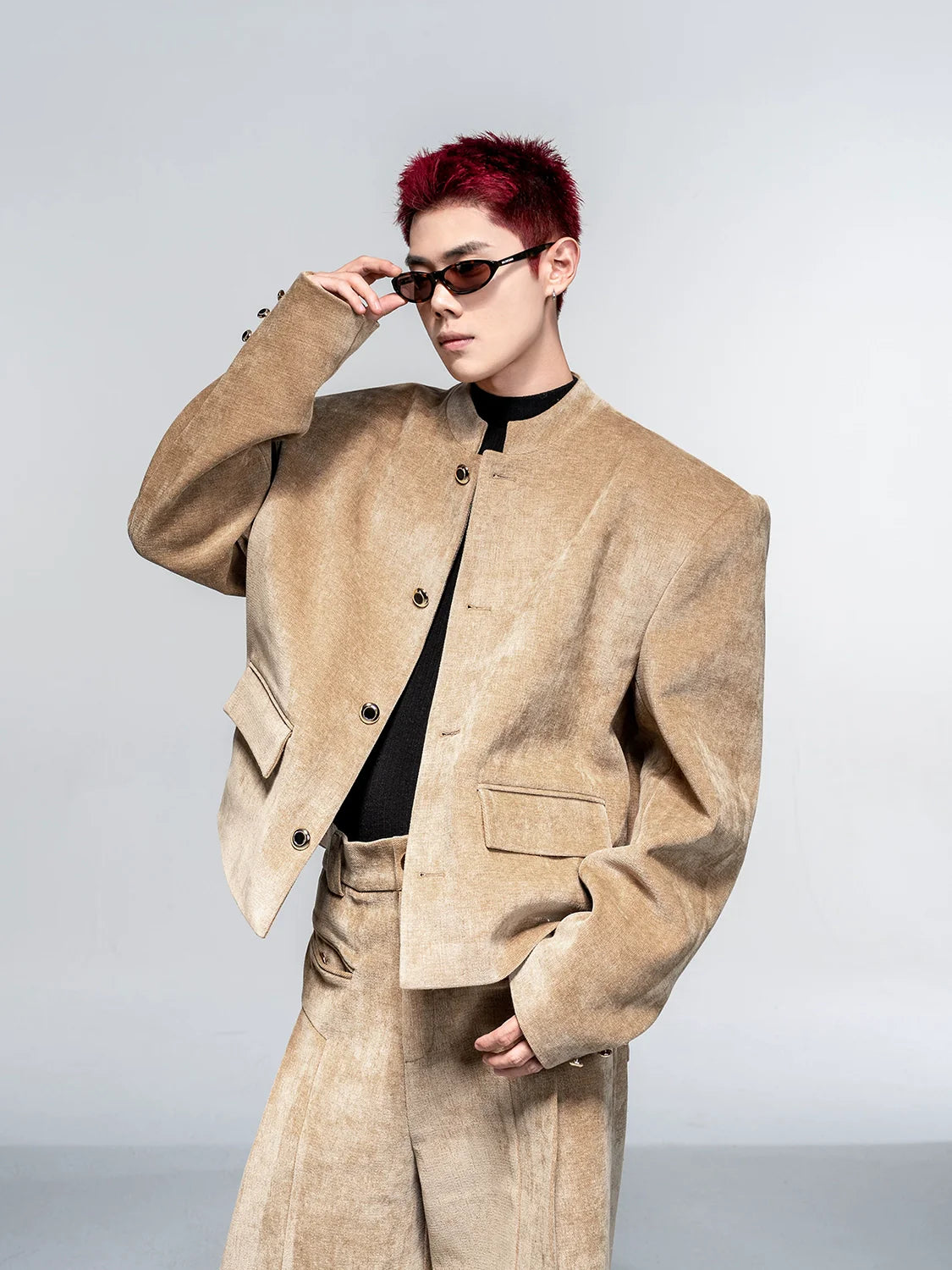 High-end suit suit men's autumn and winter casual suit jacket shoulder padded jacket velvet wide-leg pants two-piece set R025