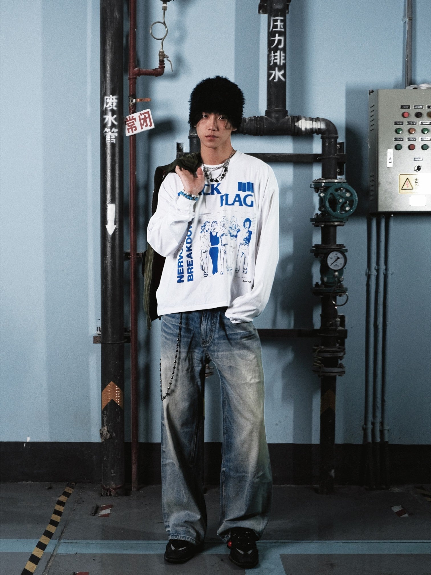 [TBR] WASHED A-CUT JEANS B0305