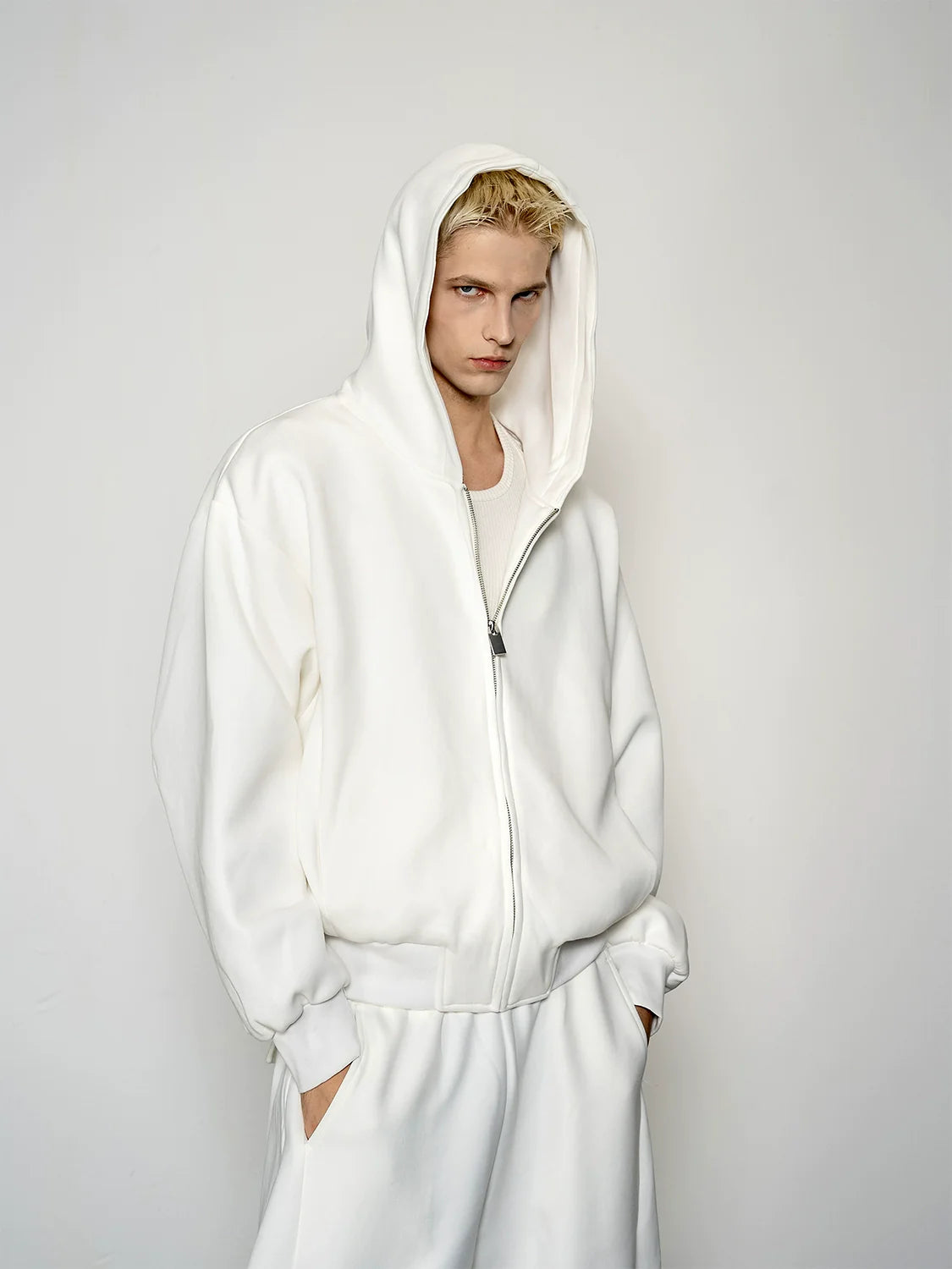 Short hooded sweater jacket men's autumn pleated casual sweatpants two-piece set S0172