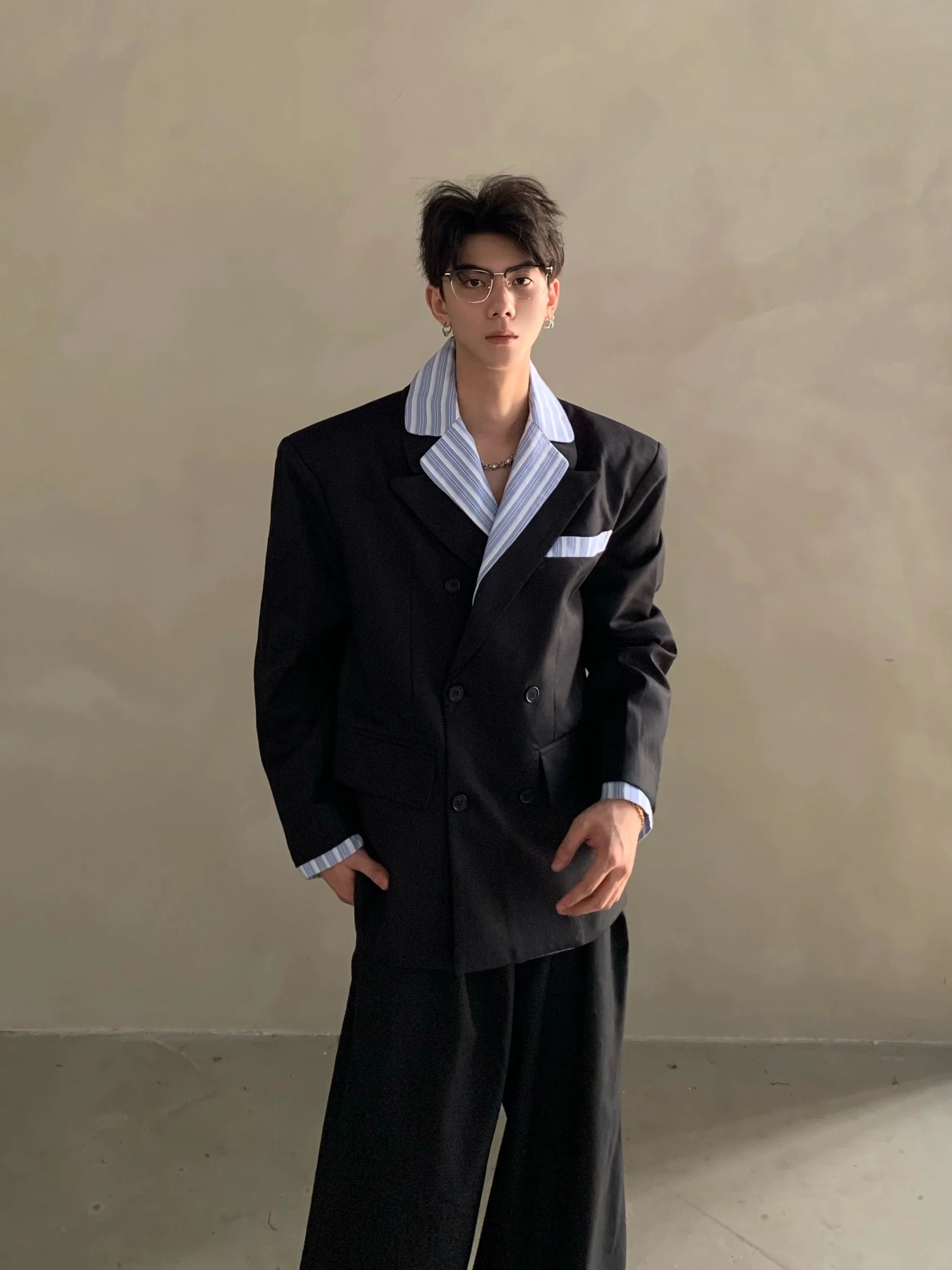 Traje de hombre de alta gama Miu a rayas con cuello camisero y hombreras, chaqueta estilo rufián R005 