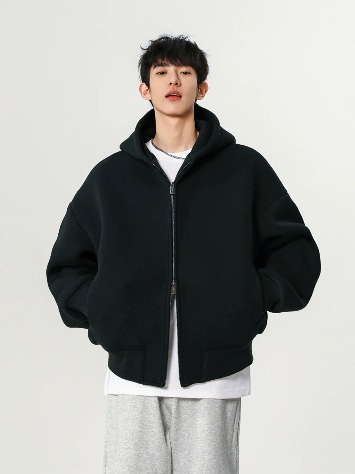 Heavy silhouette cardigan sweater men's spring and autumn new double zipper design hooded fashion short casual coat S0175