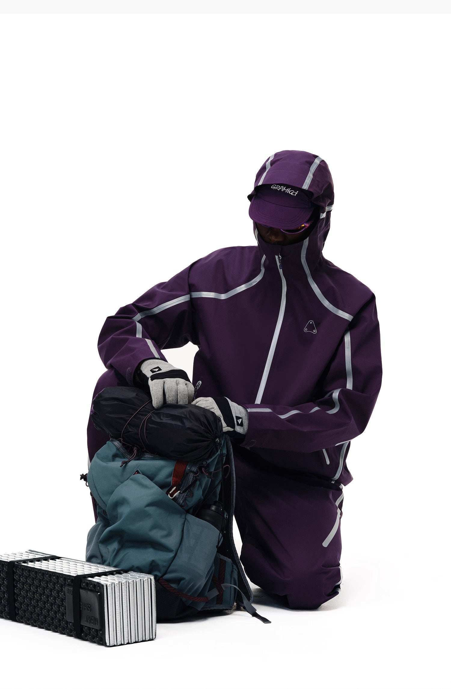 COLORBLOCK SHELL JACKET T0143