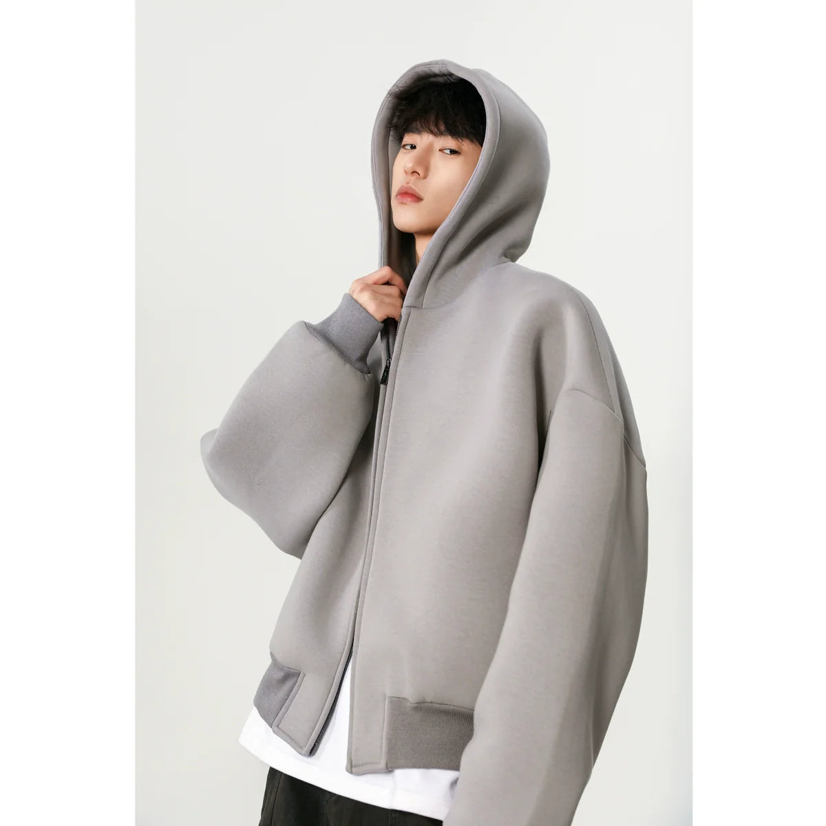Heavy silhouette cardigan sweater men's spring and autumn new double zipper design hooded fashion short casual coat S0175
