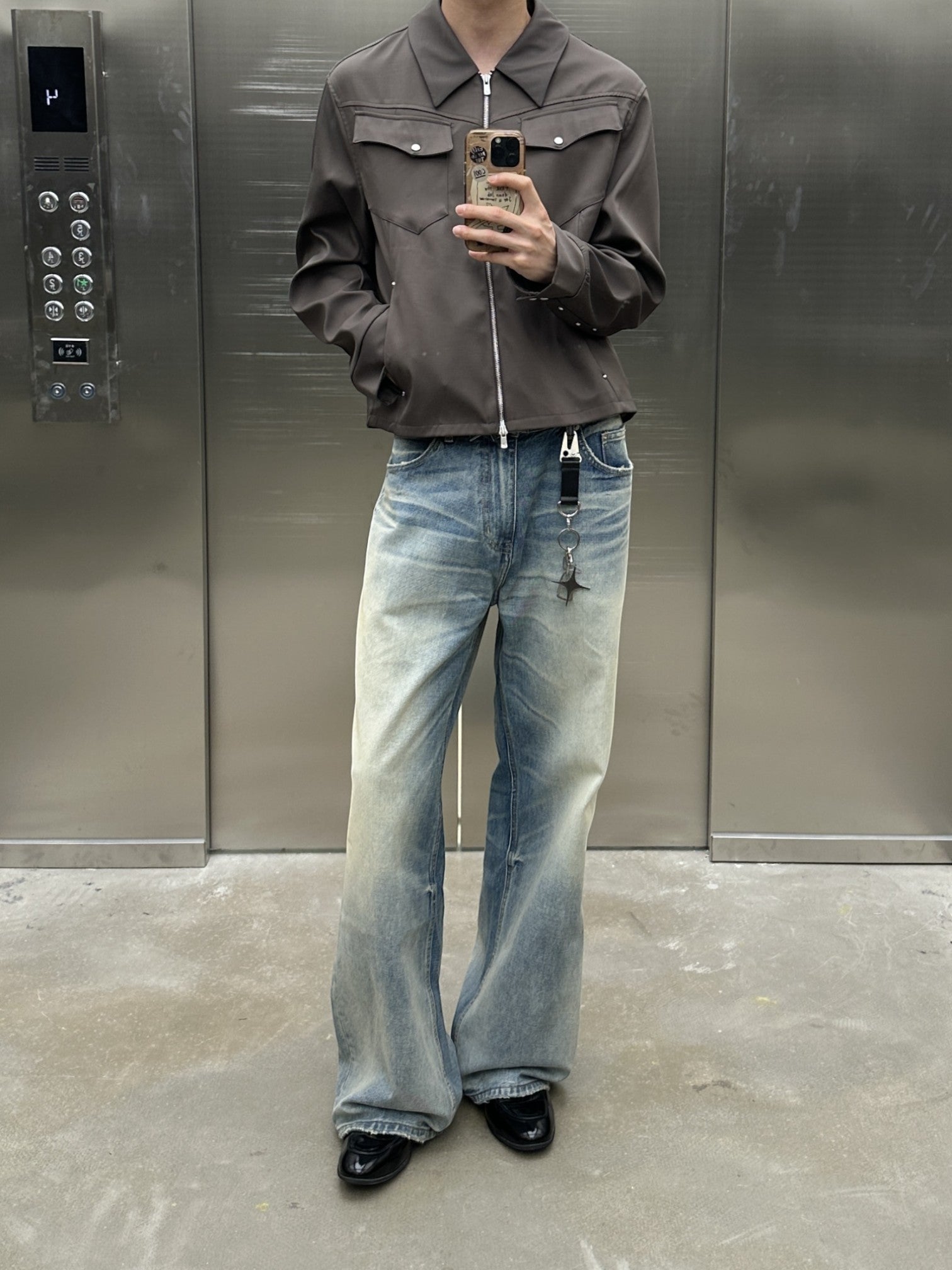 [TBR] WASHED A-CUT JEANS B0305
