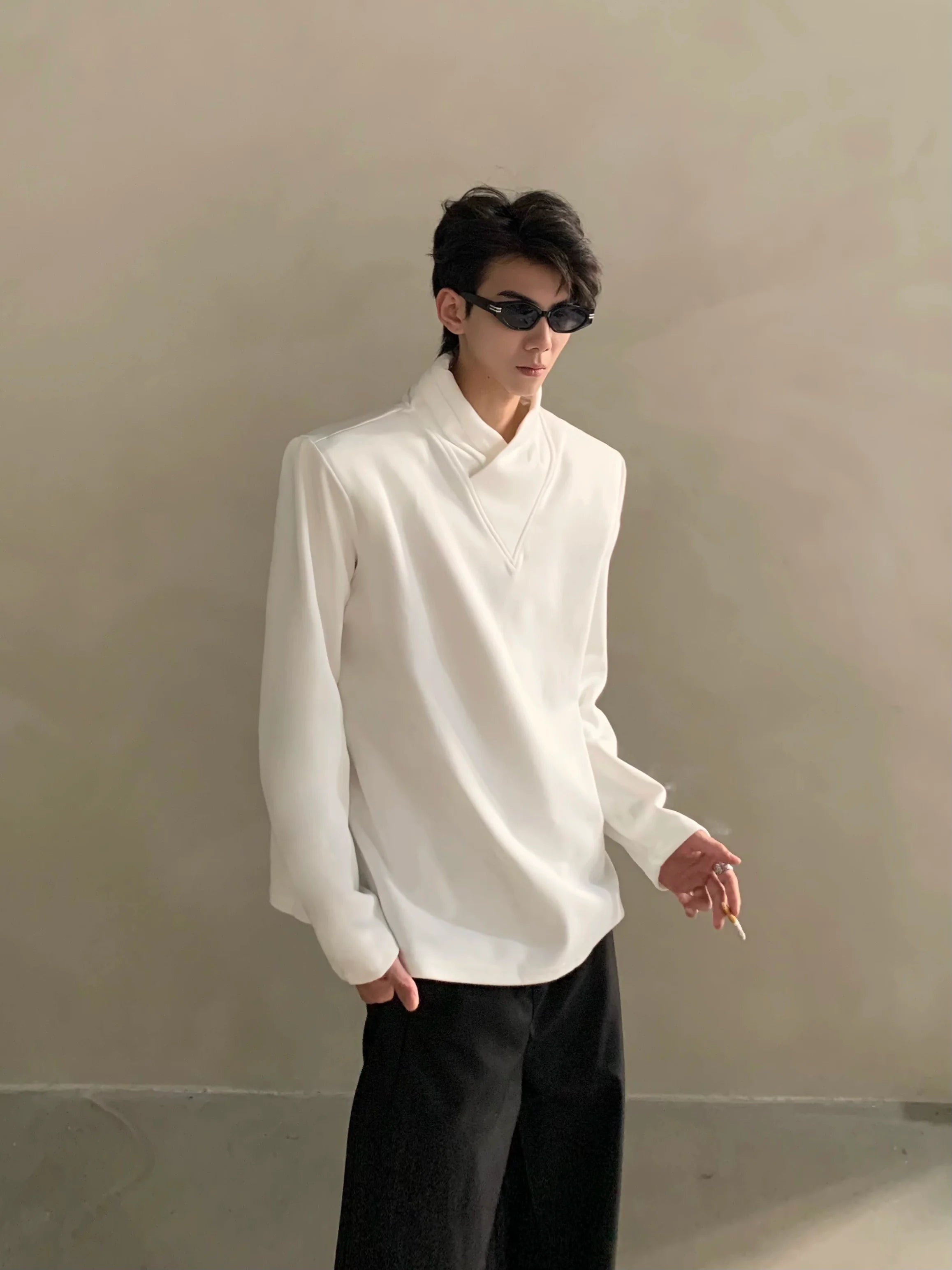 Autumn niche high-end sense stack collar silhouette long-sleeved T-shirt men's loose heavy ruffian handsome top J0086