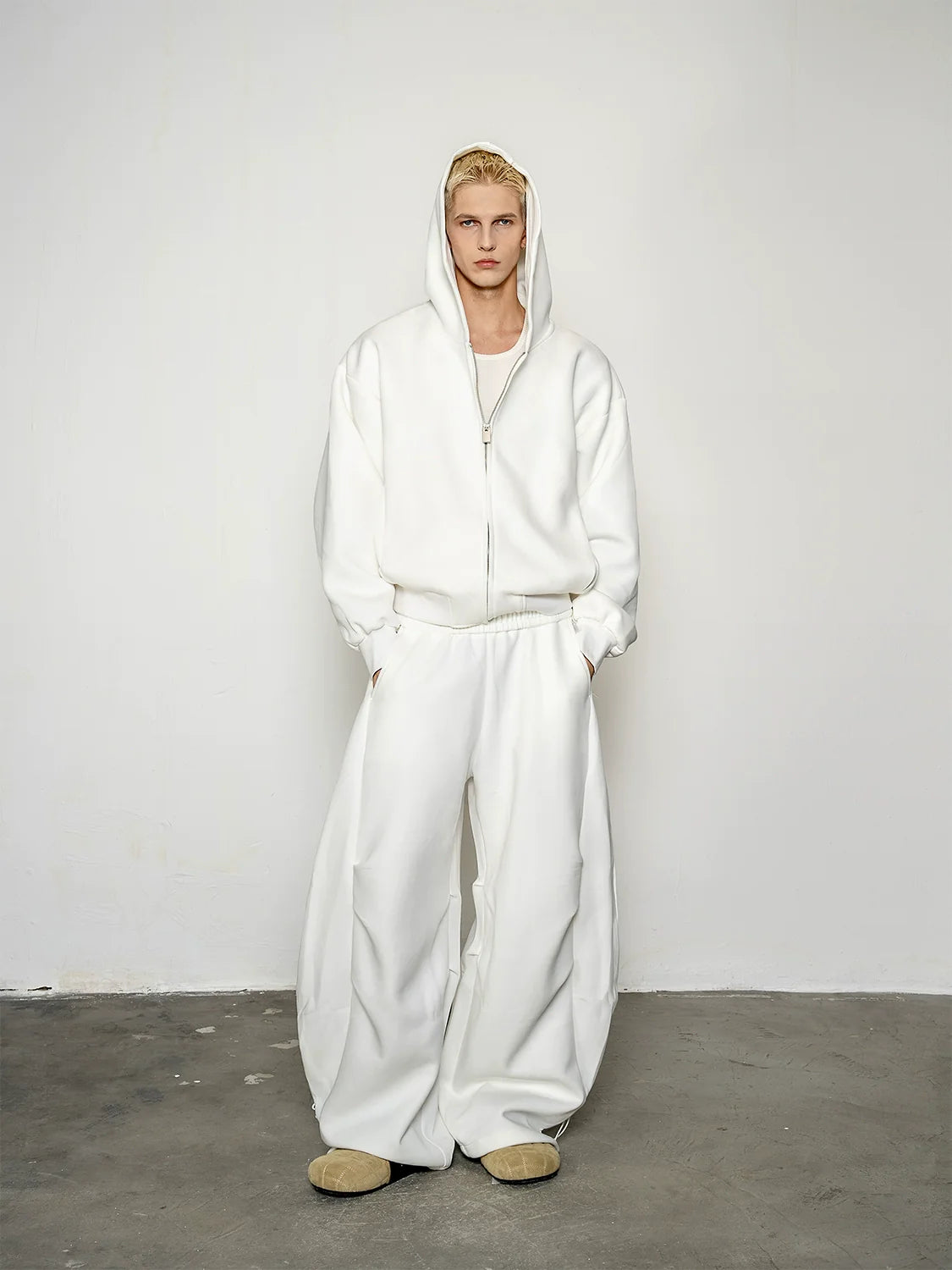 Short hooded sweater jacket men's autumn pleated casual sweatpants two-piece set S0172