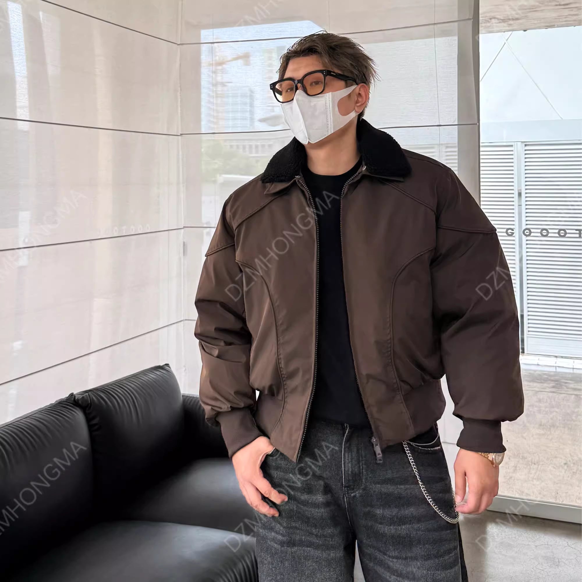 DETACHABLE-COLLAR CROPPED JACKET T0146