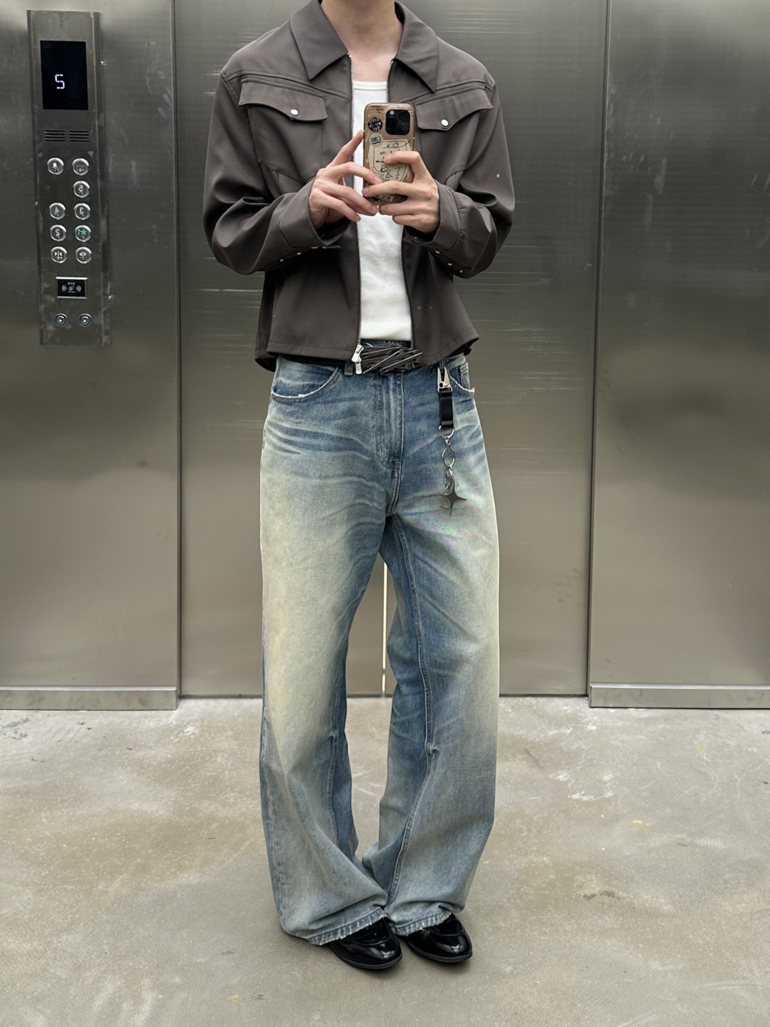 [TBR] WASHED A-CUT JEANS B0305