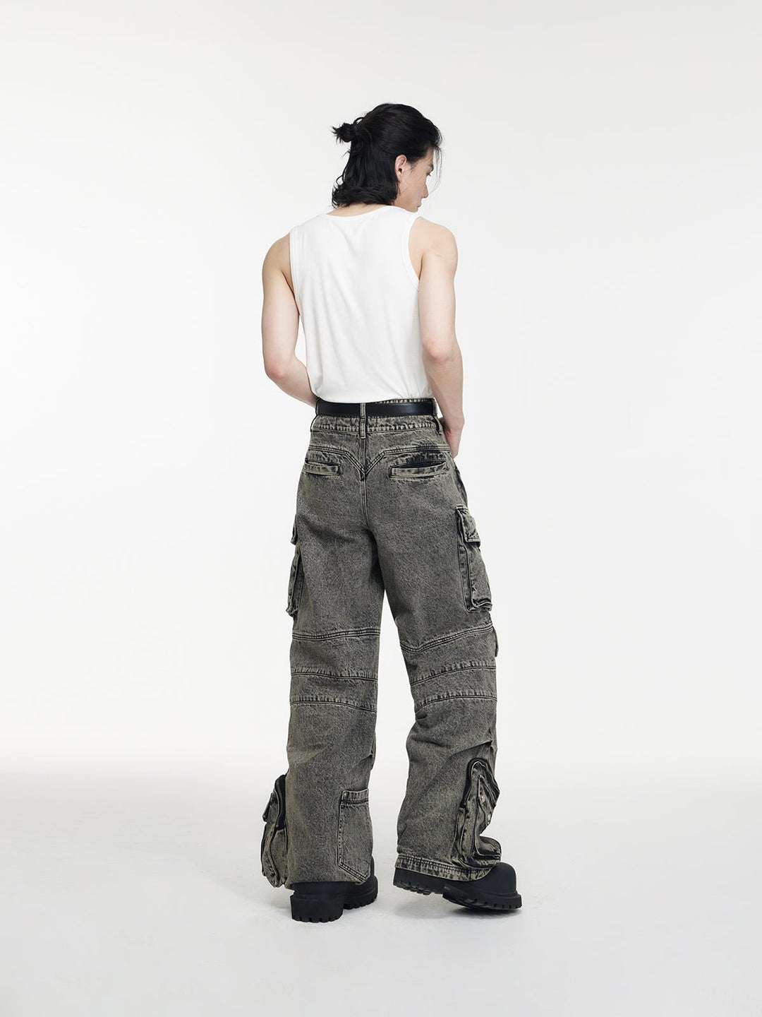 Multi-pocket wide leg casual jeans B0145