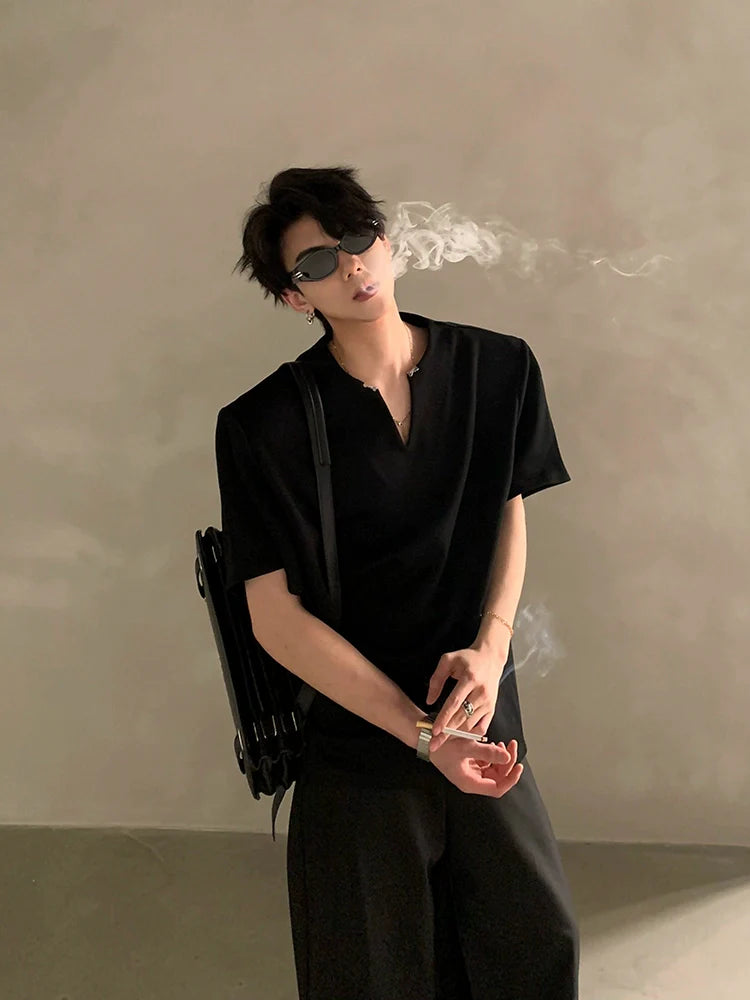 Summer high-end V-neck metal decorative shoulder pads short-sleeved T-shirt male ruffian handsome loose half-sleeved top J0090