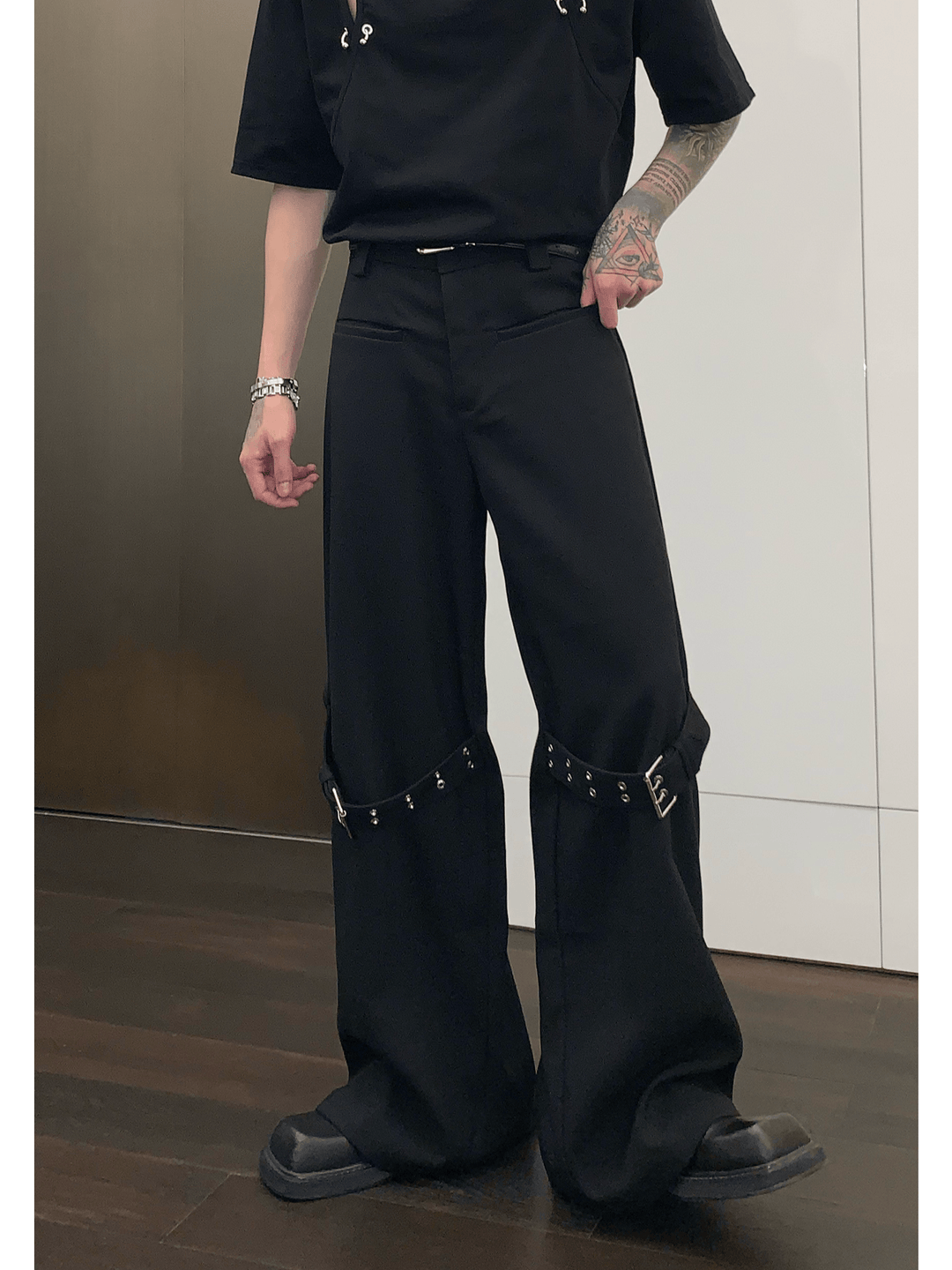 strap design straight suit pants B0152