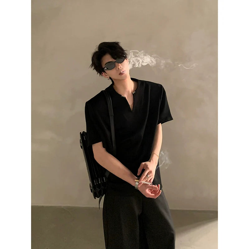 Summer high-end V-neck metal decorative shoulder pads short-sleeved T-shirt male ruffian handsome loose half-sleeved top J0090