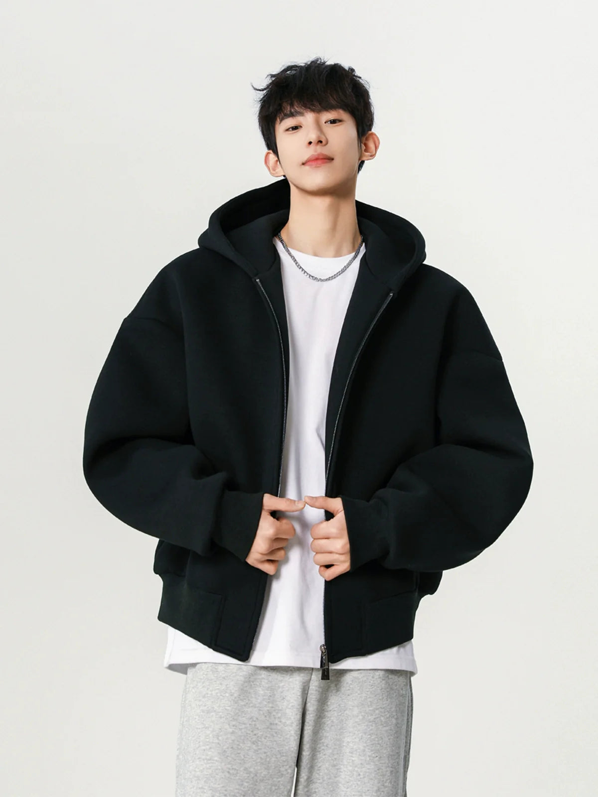 Heavy silhouette cardigan sweater men's spring and autumn new double zipper design hooded fashion short casual coat S0175