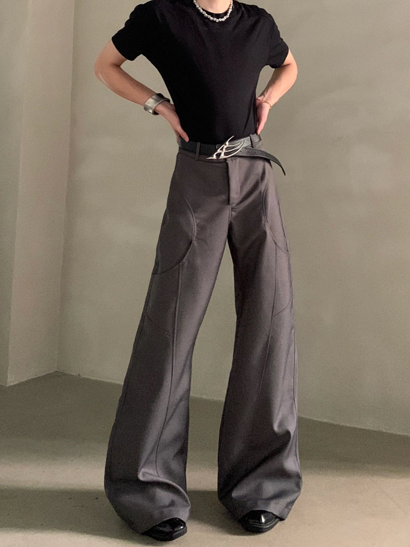 Niche design silhouette black micro-flared trousers men's senior sense cleanfit casual pants tide B0323