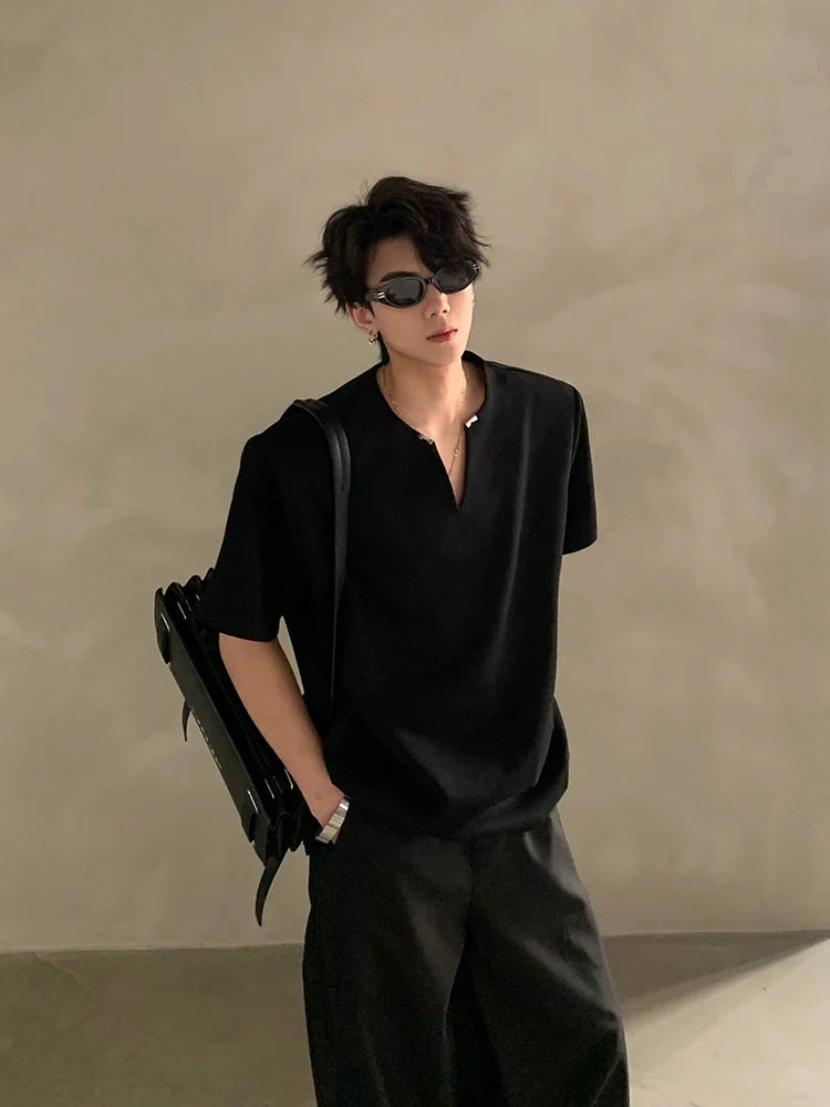 Summer high-end V-neck metal decorative shoulder pads short-sleeved T-shirt male ruffian handsome loose half-sleeved top J0090