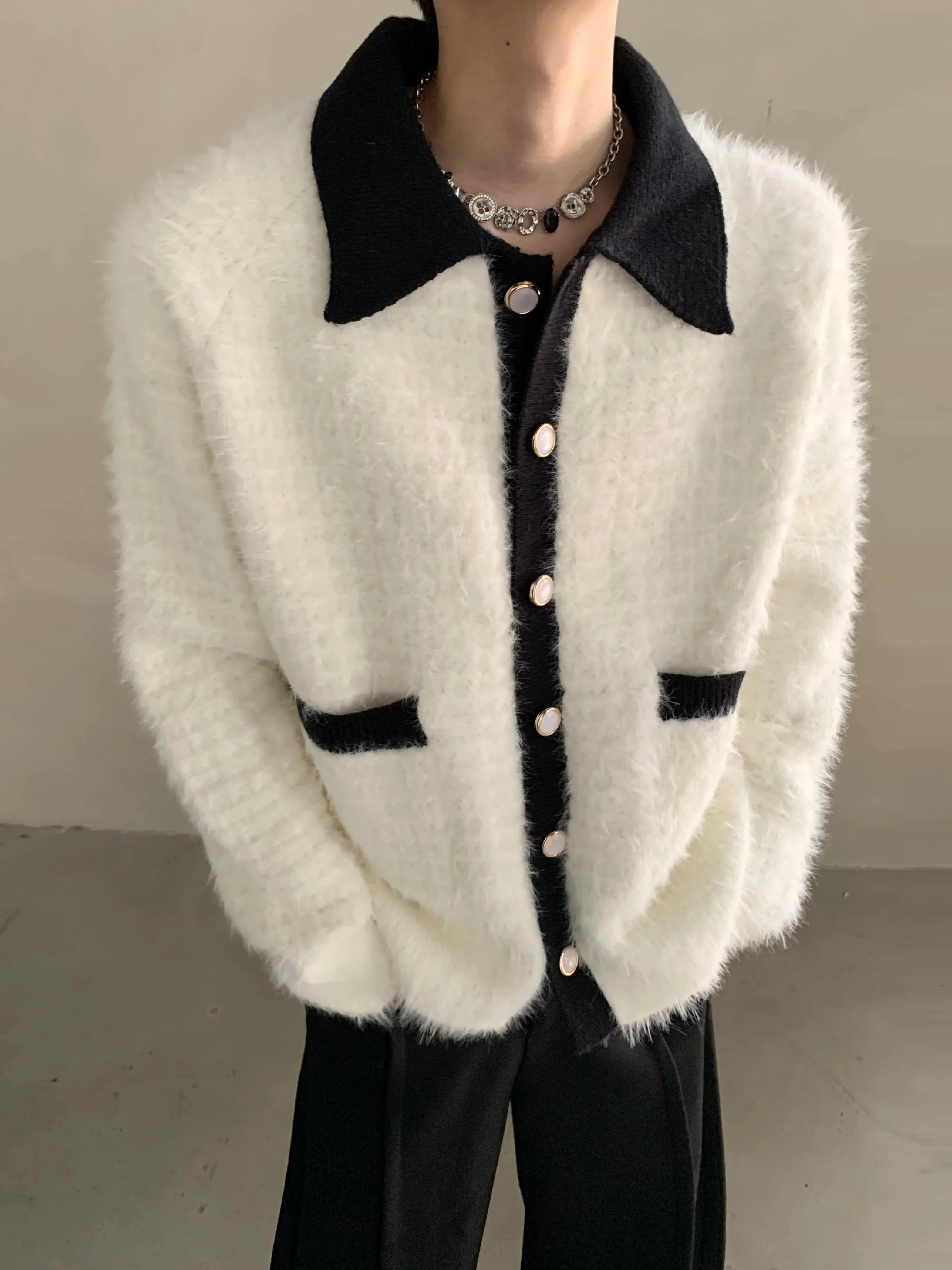 Winter extravagant atmosphere small fragrant lapel knitted cardigan men's heavy button sweater jacket  S0163