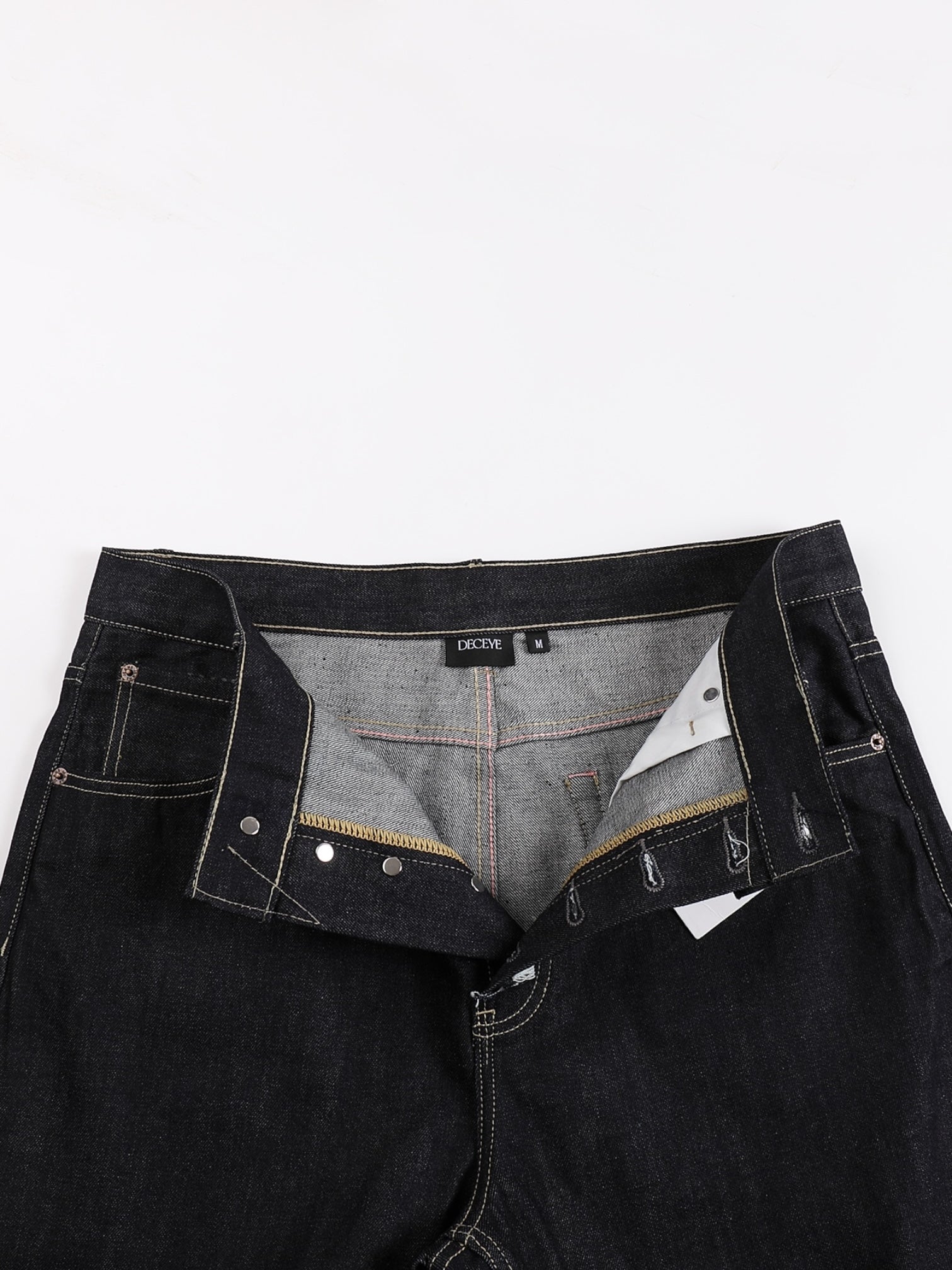 [DECEYE] DISTRESSED A-CUT DENIM JEANS B0304