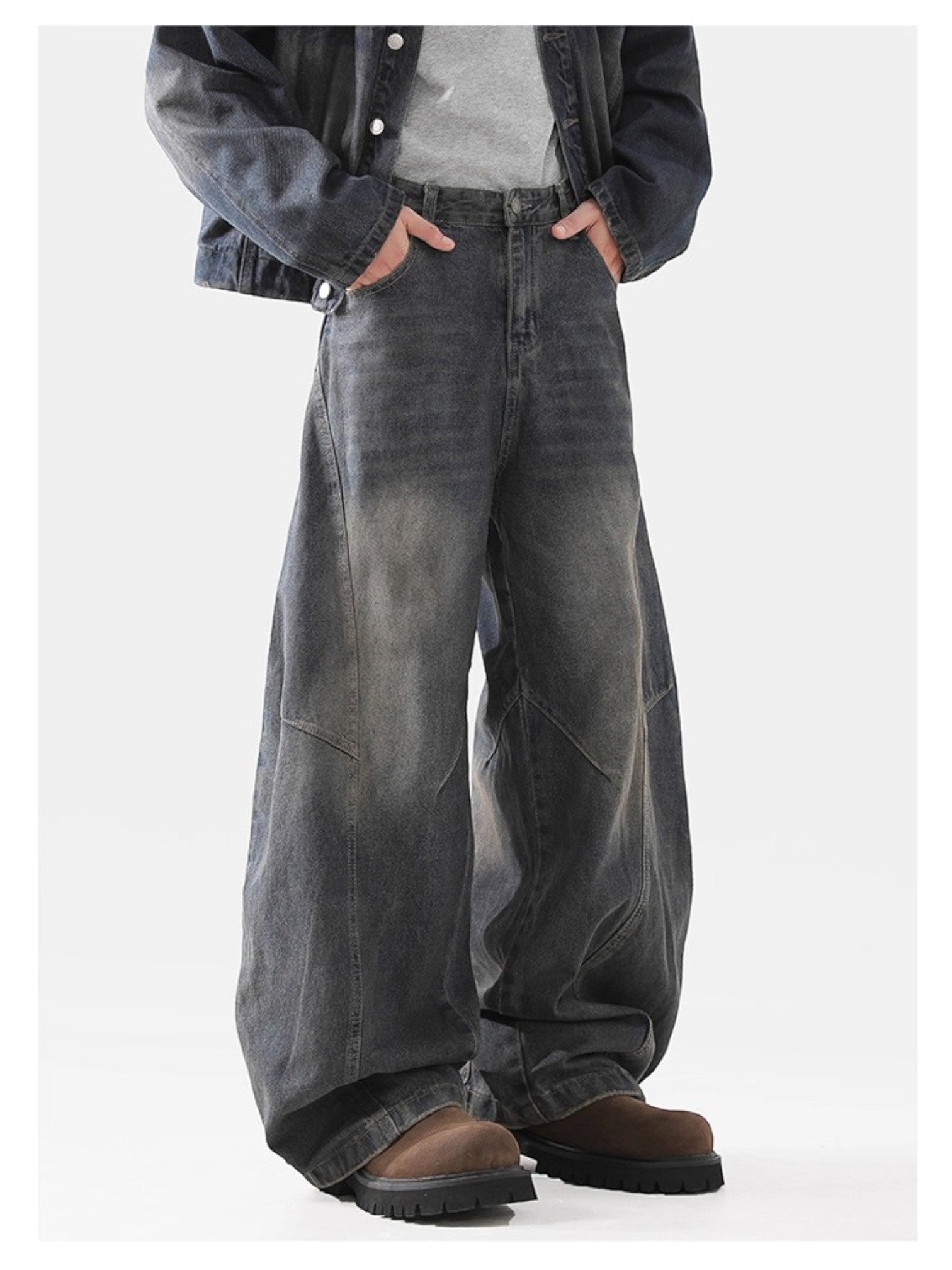 DECONSTRUCTED SABER-CUT JEANS B0187