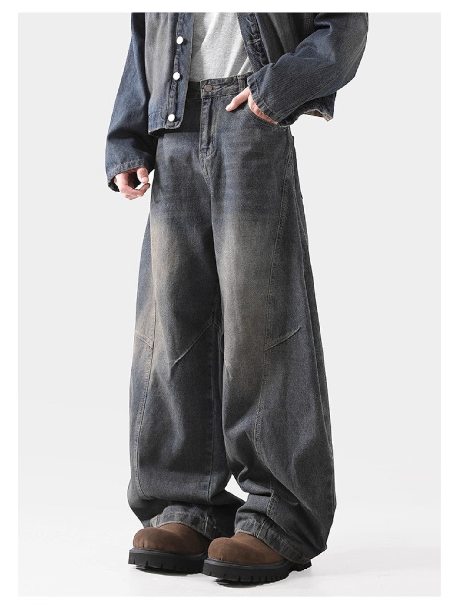 DECONSTRUCTED SABER-CUT JEANS B0187