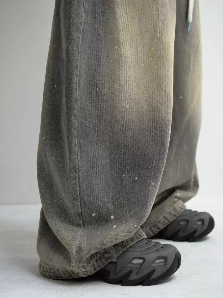 washed gray wide-legged jeans B0127